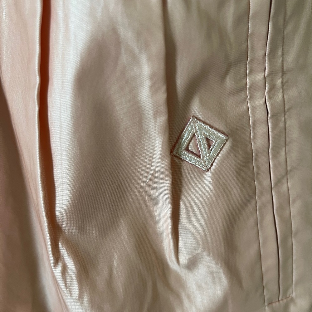 Stylish Pink Women's Skirt - Picture 2 of 11